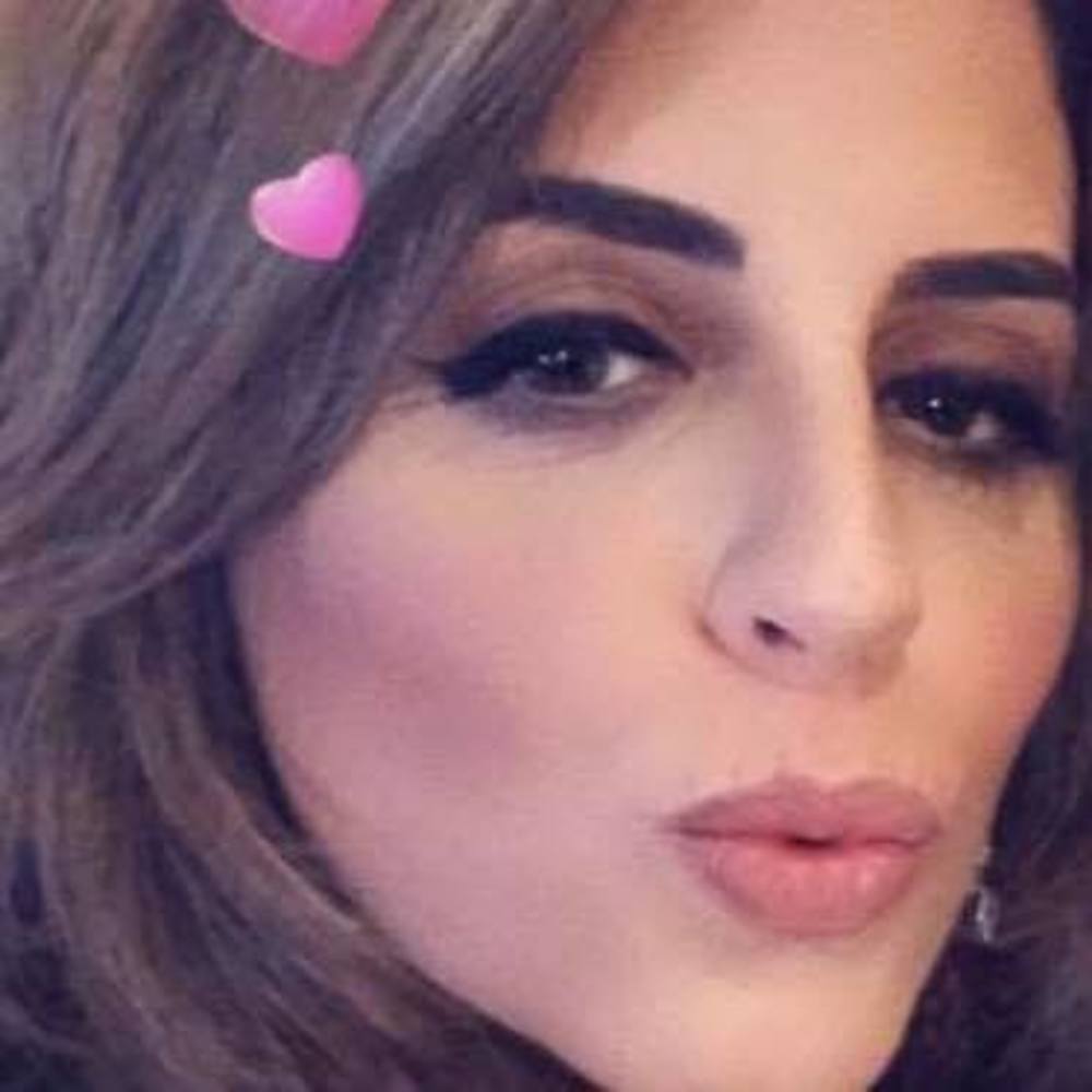 Meet your Posher, Alexandra